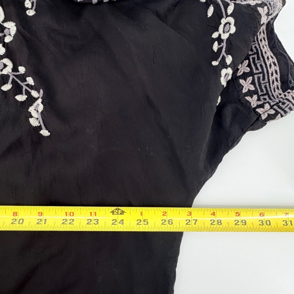 Johnny Was Embroidered Floral Okinawa Kimono Top Size S Boho Black White - Picture 5 of 7